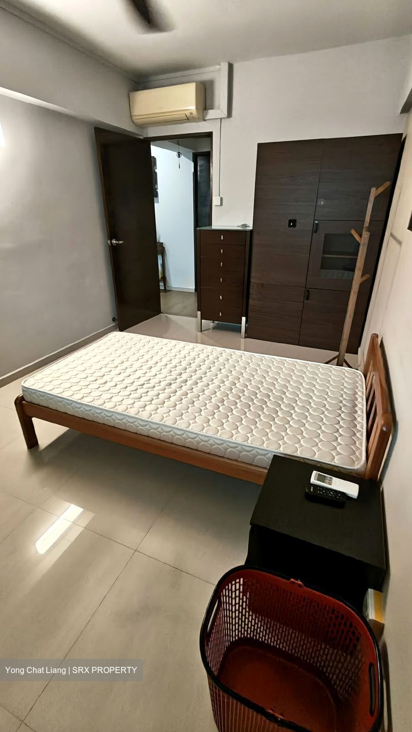 Blk 551 Jurong West Street 42 (Jurong West), HDB 4 Rooms #632330621